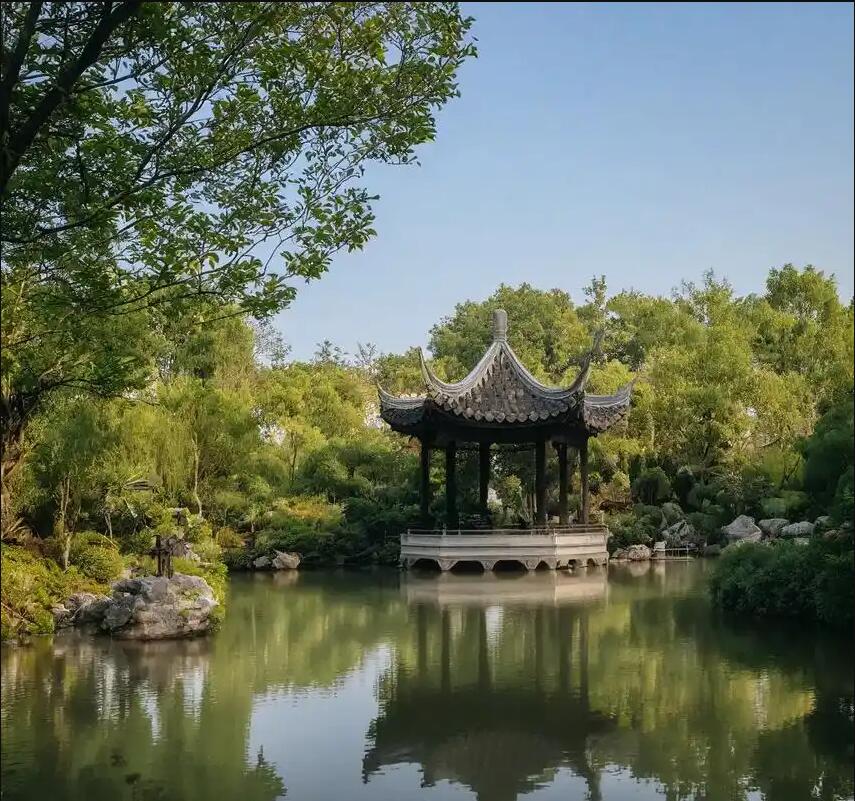 青海从容餐饮有限公司